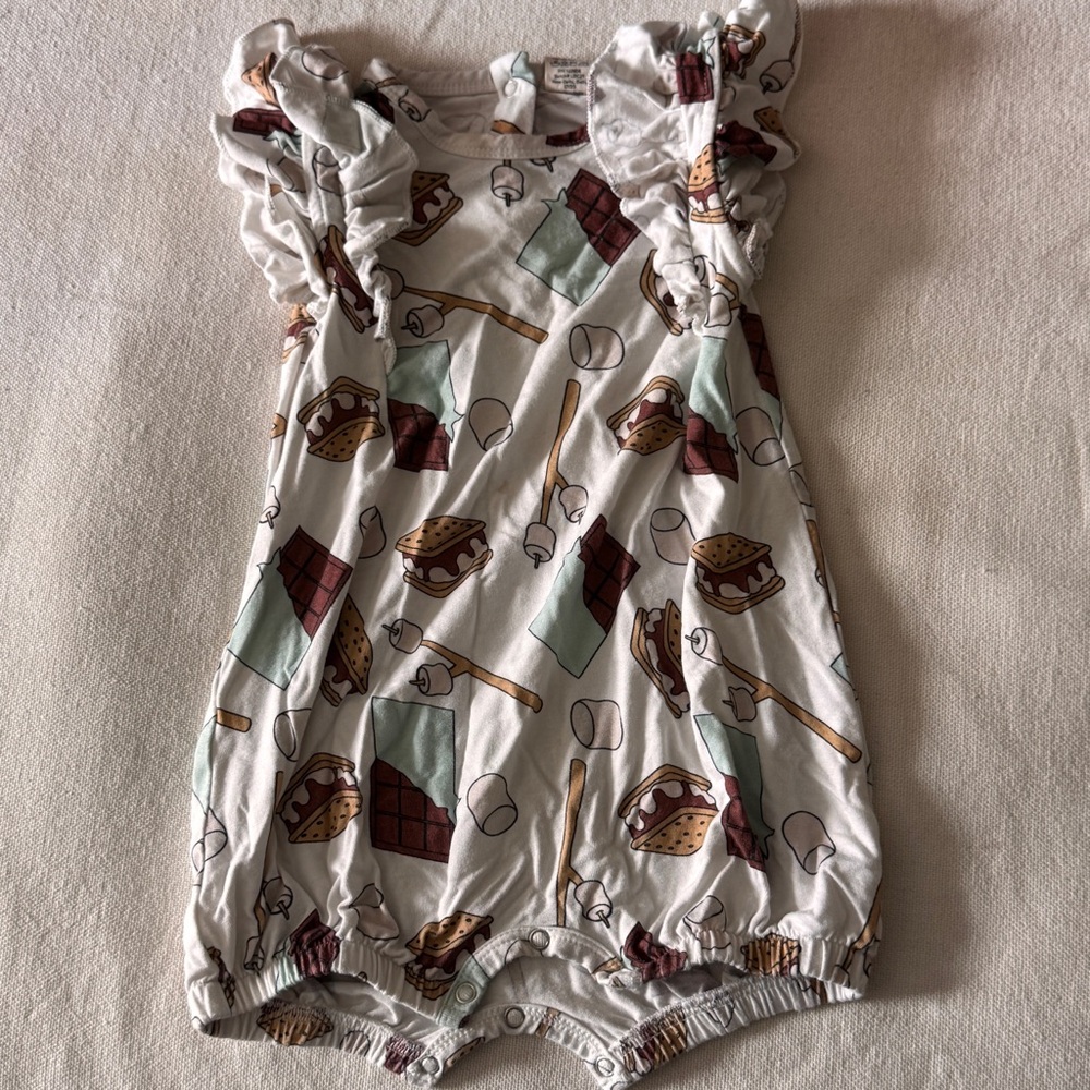 Larkspur Shorty Ruffle Romper in S’mores Print